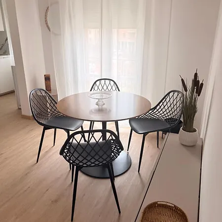 Novelli Homes アパート *